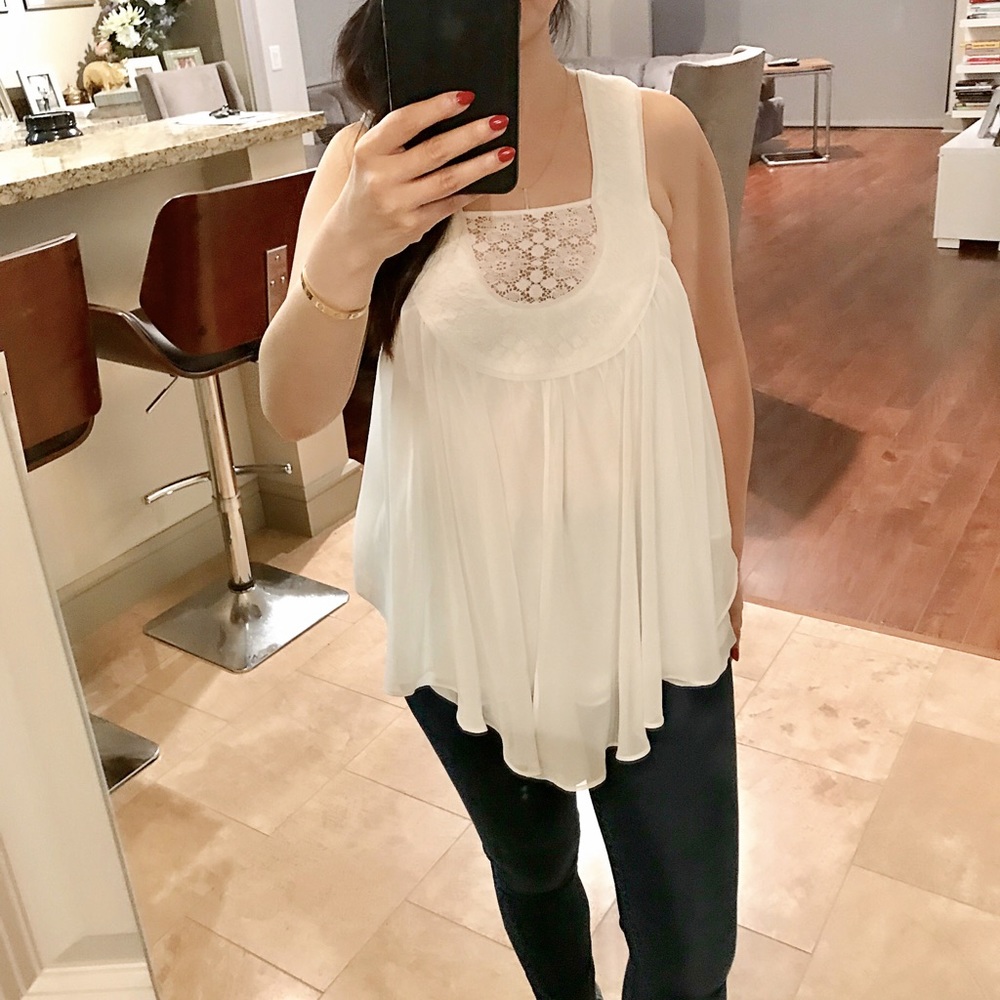 Beautiful Chiffon Lace Sleeveless Top - Picture 5 of 6
